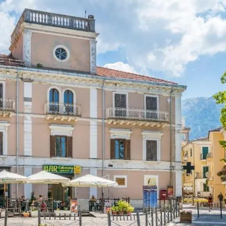 Elena Caramanico Terme